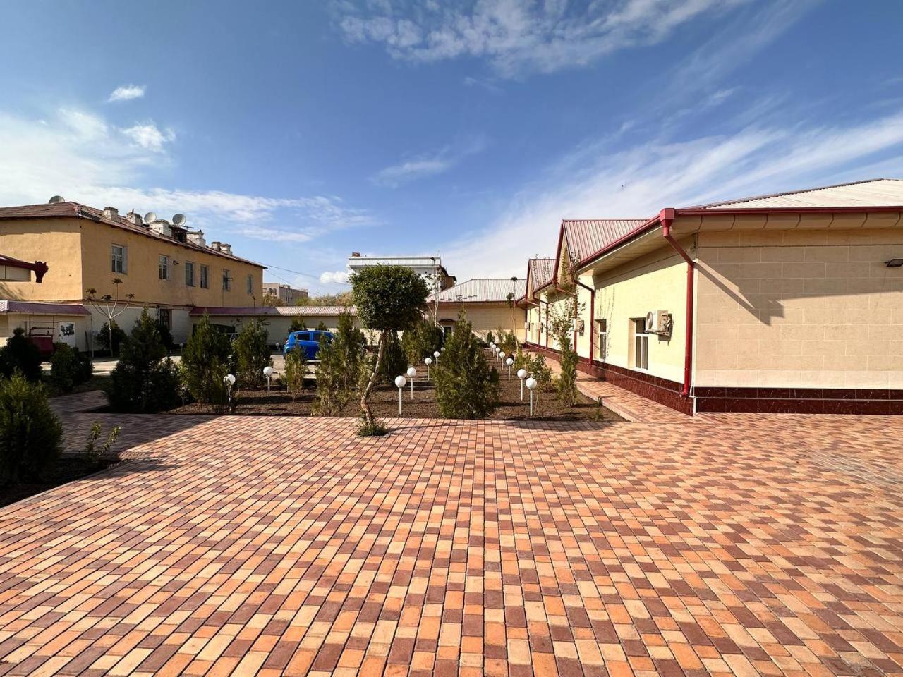 Karakalpak Palace Hotel Nukus Exterior photo